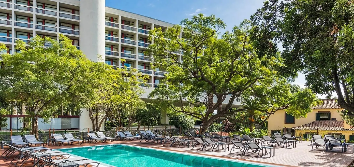 Pestana Casino Studios Funchal  4*, Funchal (Madeira)