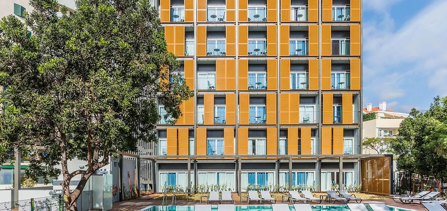Pestana Casino Studios Funchal  Aparthotel Funchal (Madeira)