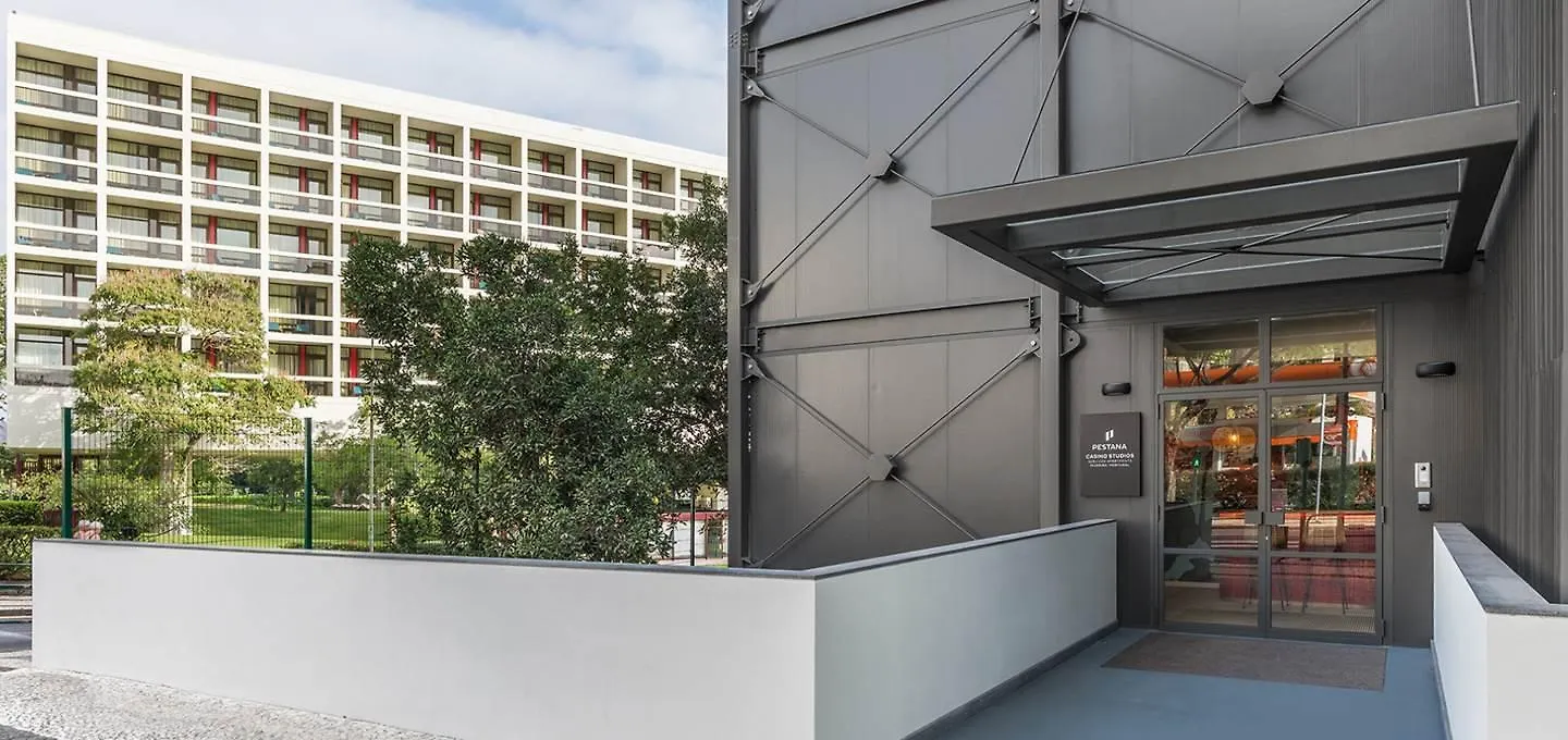 Pestana Casino Studios Funchal Apart Otel
